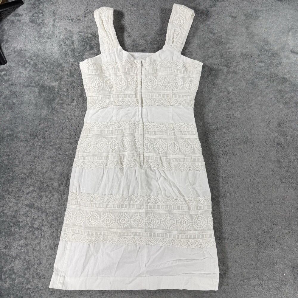 Lilly Pulitzer Classic White Scalloped Embroidered Sleeveless Dress Sz 4 - Picture 3 of 4